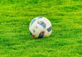 Fotbollens historia: En grundlig översikt och presentation av de olika typerna och deras popularitet